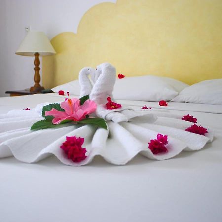 Van Villa Guesthouse 네그릴 외부 사진